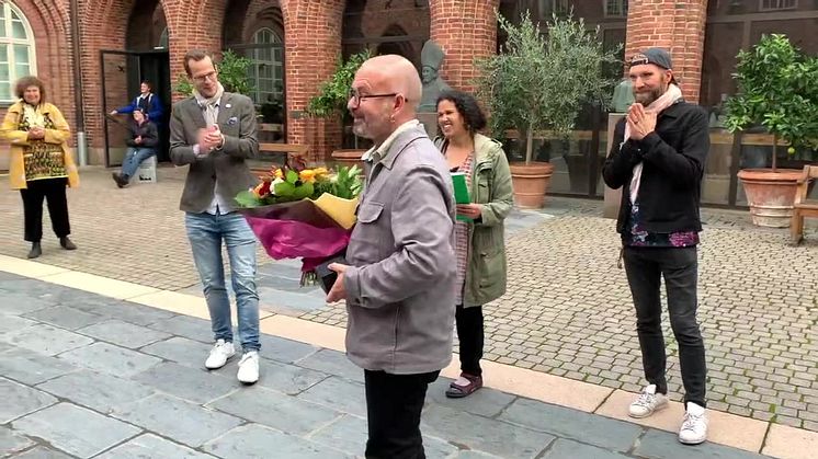 Rickard Söderberg sjunger för Kent Wisti, IM-pristagaren 2020