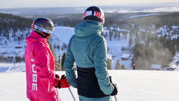 Orsa Grönklitt erbjuder både alpin- och längdskidåkning i nära anslutning till varandra. 