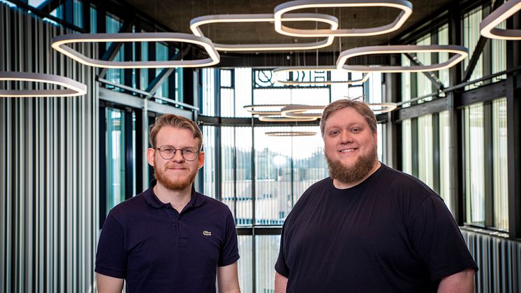 Nicolai Bogø Stabell og Lasse Johansen fra H. C. Ørsted Gymnasiet i Lyngby 