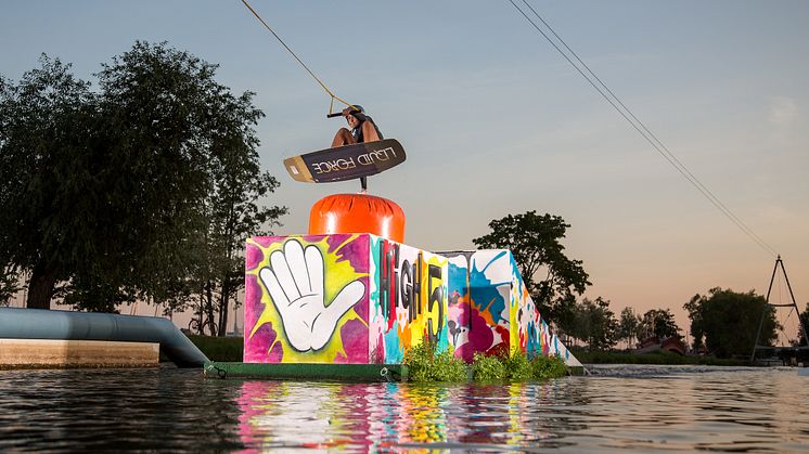 Wakeboard på Allt för sjön – två av sportens stjärnor visar och lär ut