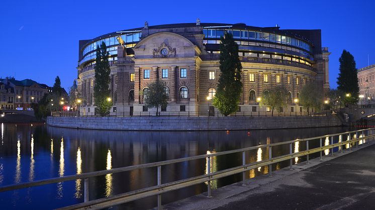 Utsläppsrättshandelssystem på agendan när riksdagsledamöter debatterar miljö och klimat