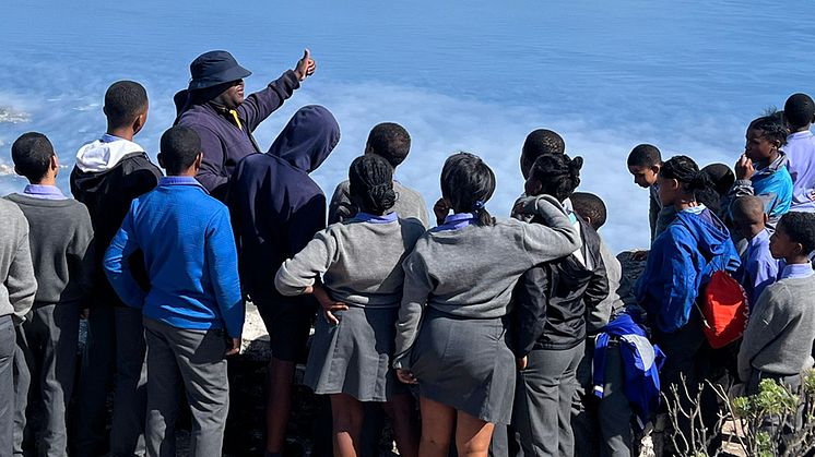 Class in the Cloud: Schulkinder aus Kapstadts Randgebieten erleben einen einmaligen Schultag auf dem Tafelberg