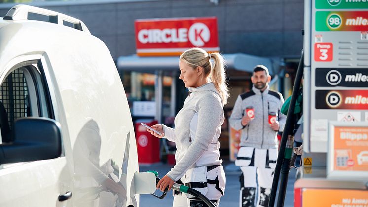 Circle K Celebrates Milestone with 100th Location, Expands EV Charging Network in Sweden