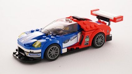 A Ford legendás Le Mans-győzelmei LEGO® kockákból – a jövő versenyzőinek, mérnökeinek és dizájnereinek