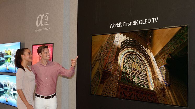 IFA: LG introduserer verdens første OLED-TV med 8K-oppløsning 