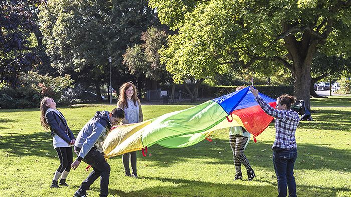 Skolornas Fredspris 2015 till språkintroduktionens Startskola på Värnhemsskolan