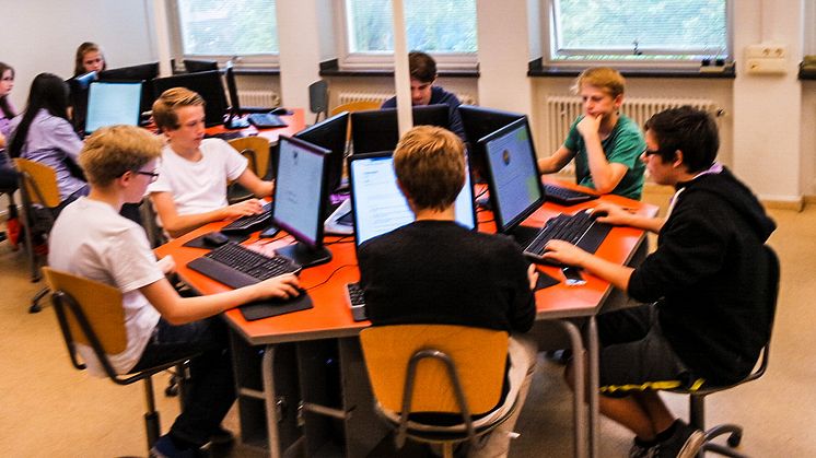 Dugga lanserar den digitala helhetslösningen för prov i skolan