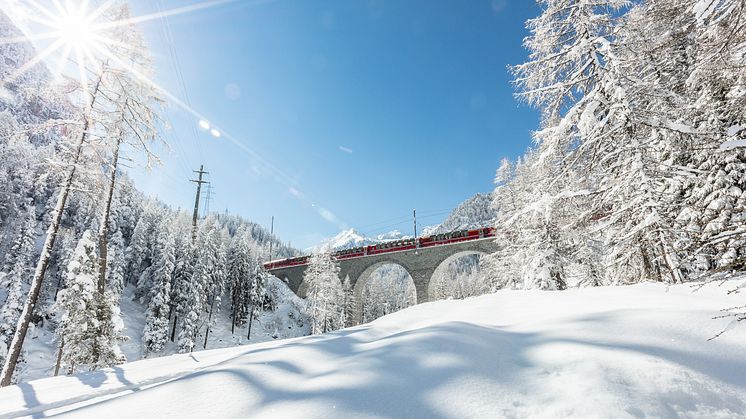 Bernina Express auf der Albulalinie, Graubünden (c) Andreas Badrutt