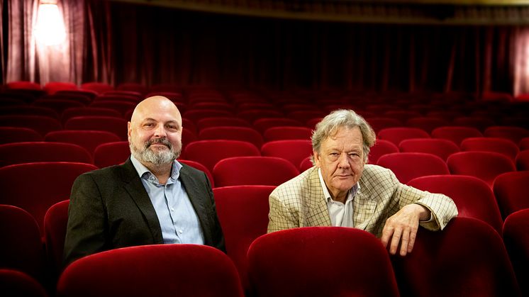 Fra venstre: Kasper Blicher Beknes & Niels-Bo Valbro // Foto: Det Ny Teater