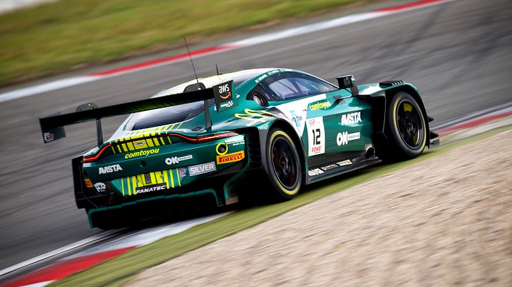 Sebastian Øgaard tæt på GT3-podie på Nürburgring