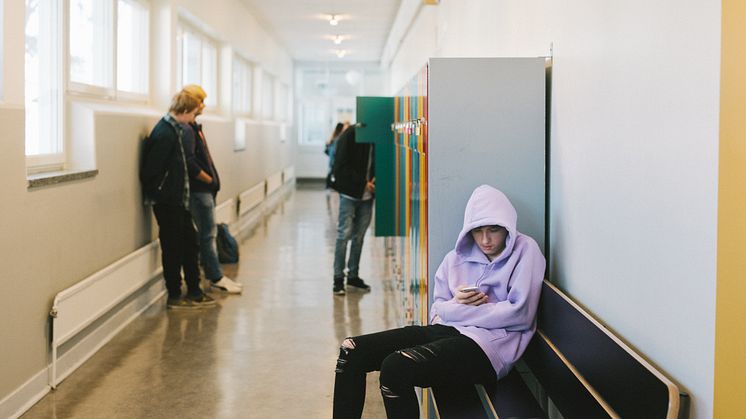Ensamhet i skolan ökar risken för icke godkänt
