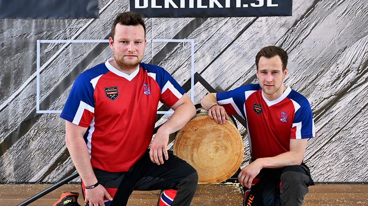 Vebjørn Sønsteby (til venstre) og Ole Magnus Syljuberget konkurrerte for Norge i Nordic Cup og Nordic Trophy under skogsmessen Elmia Wood i Jönköping, og startet den norske TIMBERSPORTS® sesongen. 