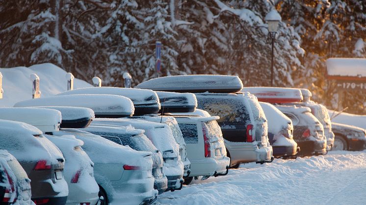 Svenska bilister saknar (livs)viktig kunskap inför vintern – Reglerna att ha koll på och fallgroparna du bör undvika