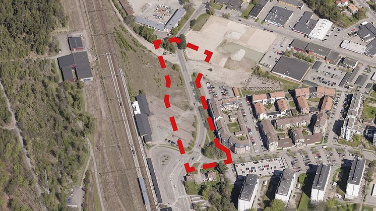 Det är området som ligger öster om järnvägen och ”Bahnhof” och som idag främst används som parkeringsyta, som pekas ut av samhällsbyggnadsnämnden. Det är den södra delen av det markerade området som är tänkt som plats för nya stadshuset.