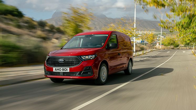 Ny Transit Connect PHEV kan køre op til 110 km på ren el 