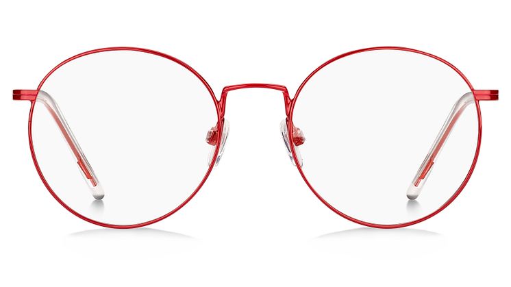Rött, transparent och nostalgi bland vinterns bågar – Synoptiks glasögonstylister tipsar om senaste trenderna