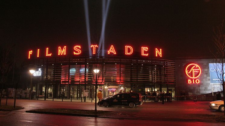 Närmare 2000 barn och anhöriga går på förhandsvisning samtidigt på Min Stora Biodag! 