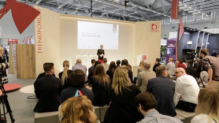 Dieses Jahr findet die ORGATEC in Köln vom 25. bis 29. Oktober 2022 statt, wie auch schon 2018 u.a. mit der Verleihung des Best Workplace Awards. Bild: Koelnmesse GmbH