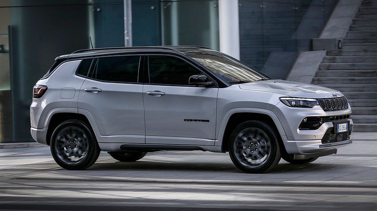 4. New Jeep� Compass S 4xe