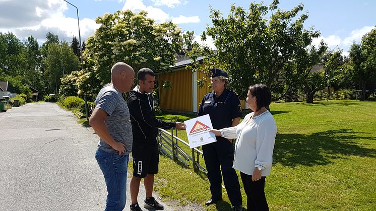 Kumla kommun stödjer nu Grannsamverkan