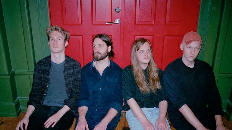 Rockriff, powerpop-omkvæd og unikke vokalharmonier fra The Rumour Said Fire 
