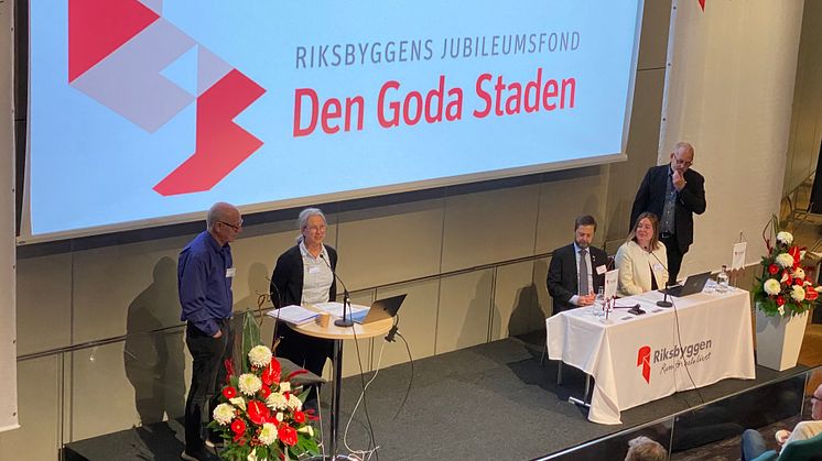 Utdelning av stipender på Riksbyggens fullmäktige den 11 maj.