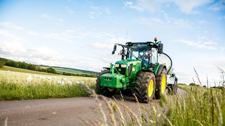 John Deere presenterar det uppkopplade lantbruket