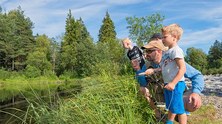 - Museumssommeren blir full av aktiviteter og opplevelser, forsikrer Stein Tore Andersen ved Anno Norsk skogmuseum. (Foto: Bård Løken)