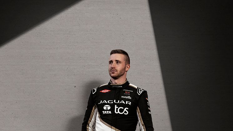 JOEL ERIKSSON OCH TOM DILLMANN ÅTERVÄNDER SOM RESERV- OCH TESTFÖRARE FÖR JAGUAR TCS RACING
