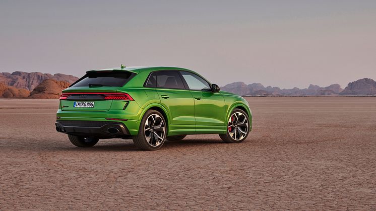 Audi RS Q8 (Javagrøn)