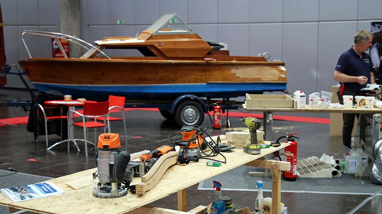 Pinnen-Bau-Workshop in der Beach & Boat Werkstatt in Halle 4