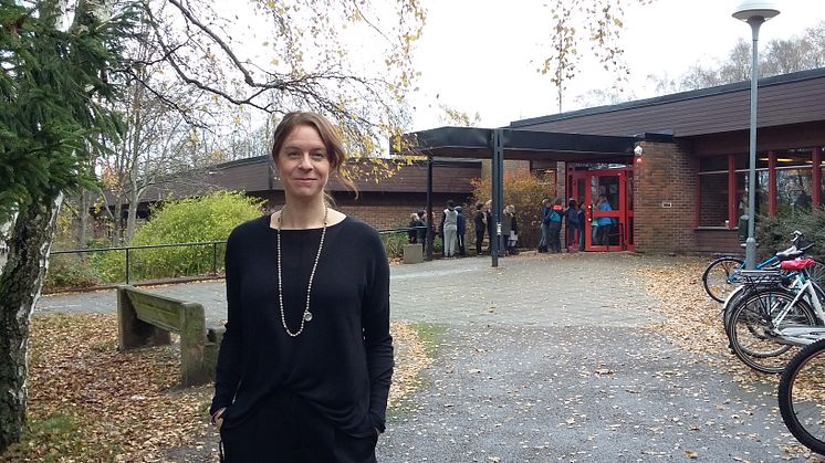 Heléne Slivka, specialpedagog på Uggleskolan i Södra Sandby, berättar om skolans prisnominerade satsning på Kvalitetsmässan i Göteborg.