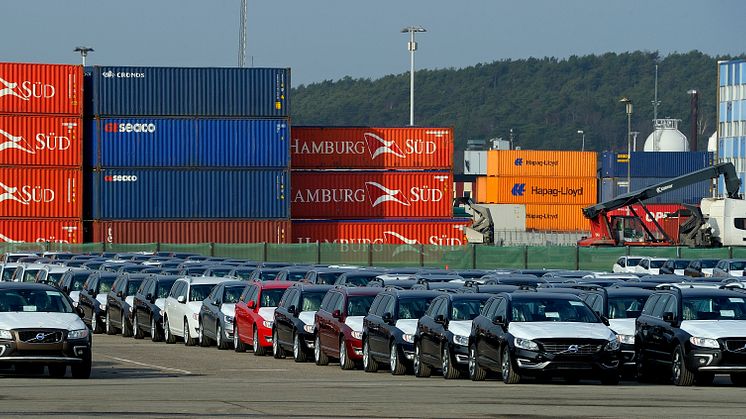 Port of Gothenburg new export port for Volvo cars to Russia and China 