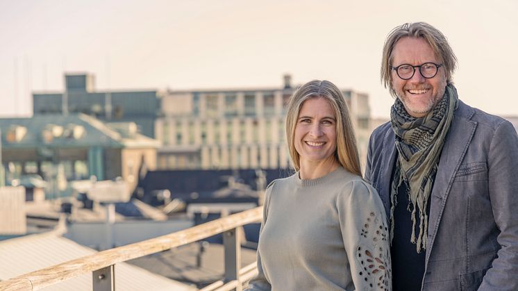 Carolina Dyrö och Erik Nissen Johansen, Stylt