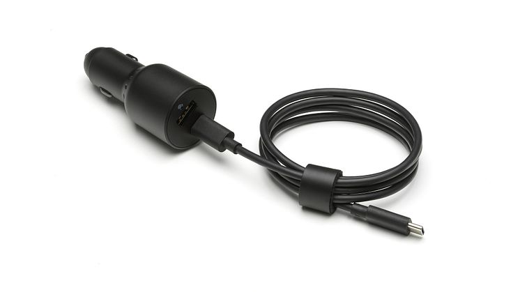 DJI 65W Car Charger 01