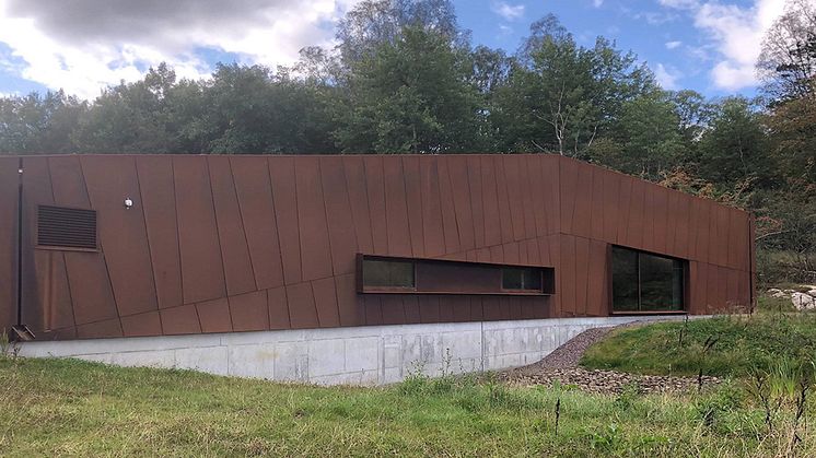 Den nya lakvattenanläggningen vid Brudaremossen ska rena vattnet från den nedlagda deponin. Foto Helena Bengtsson