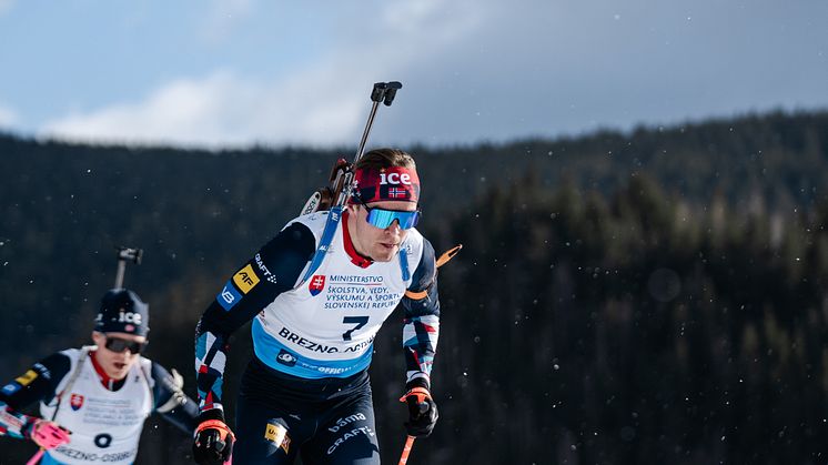 KLAR FOR NY IBU CUP: Mats Øverby i godt driv i EM. Foto: Emil Sørgård/NSSF