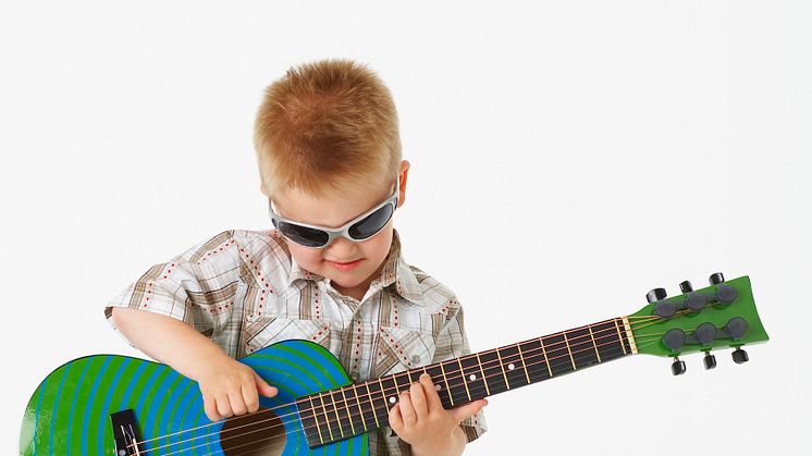 Musiknytt på Medborgarskolan Jönköping - Gitarrskola för nybörjare (10-14 år) och Rockskola!