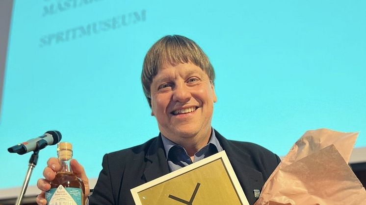 Svenska Mästare i Nyskrivna Snapsvisor 2022 blev Hasse Nilsson 
