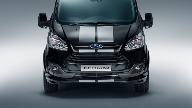 Ford Transit Custom přijíždí v nové stylové variantě Black Edition a se širší nabídkou modelů Sport