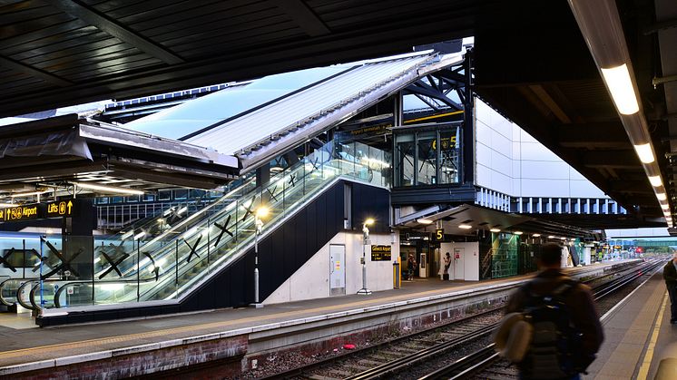 New escalators on platform 5 and 6