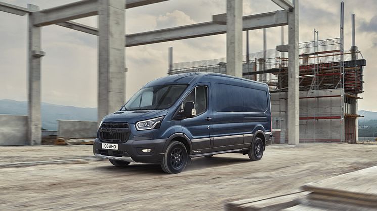 Nya Ford Transit Trail