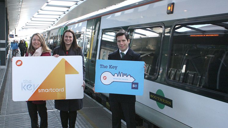 Southern and Southeastern's smartcards work across one another's networks allowing passengers to travel with Southern from Tonbridge to Redhill and on to London Bridge