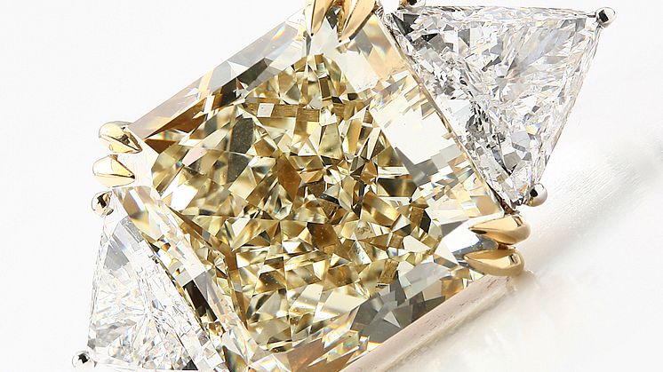 Eksklusive diamanter på juleauktion