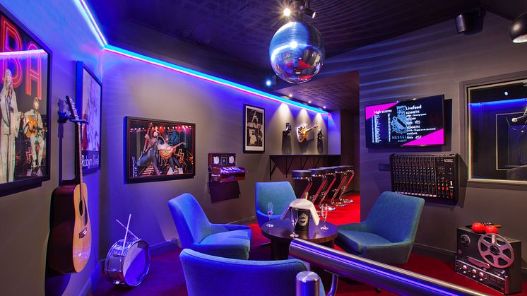 Music Lounge 