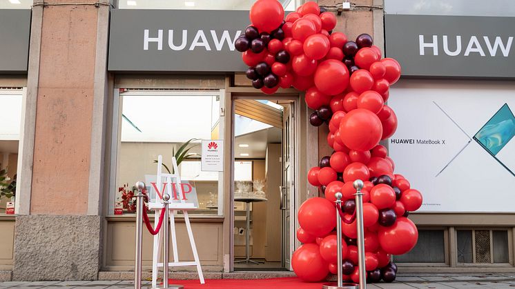 Huawei öppnar servicebutik i Stockholm
