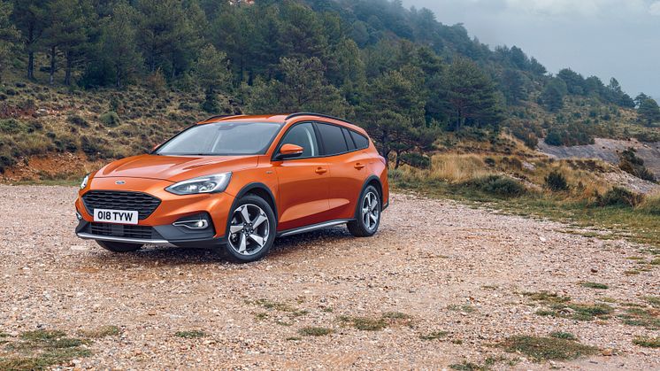 Das nunmehr dritte Mitglied der Active-Produktfamilie gesellt sich zum Ford Fiesta Active und zum Ford KA+ Active, es zeichnet sich durch ein SUV-inspiriertes Design und ein optimiertes Chassis aus