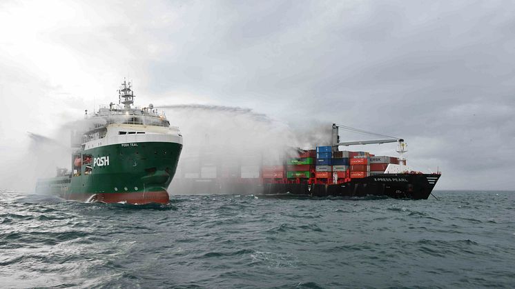 IMO skal nu behandle de 8 anbefalinger til, hvordan man kosteffektivt kan forberede brandsikkerheden på containerskibe. Foto: Nilantha Ilangamuwa/Unsplash.