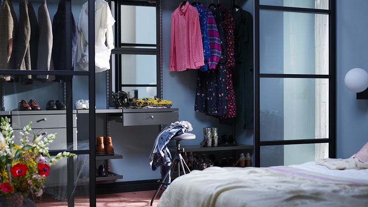 Elfa-decor-walkincloset-bedroom-5_HIRES-high300