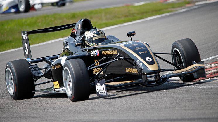 Första segern för Johansson i Formel Renault 1,6